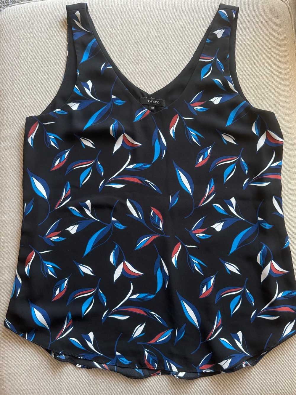 RW&CO. Black Floral-Print V-Neck Camisole with Blue and White Accents